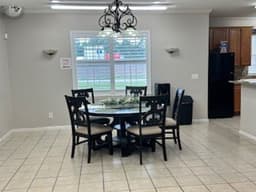 Rhonda's Ambassadors Assisted Living Spring - Gallery Image 4