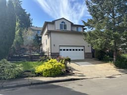 Xllent Family Home, Nancy Kamau, Rn - Gallery Image 1