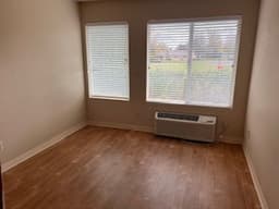 Conifer House - Gallery Image 6
