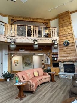 Glarner Lodge - Gallery Image 2