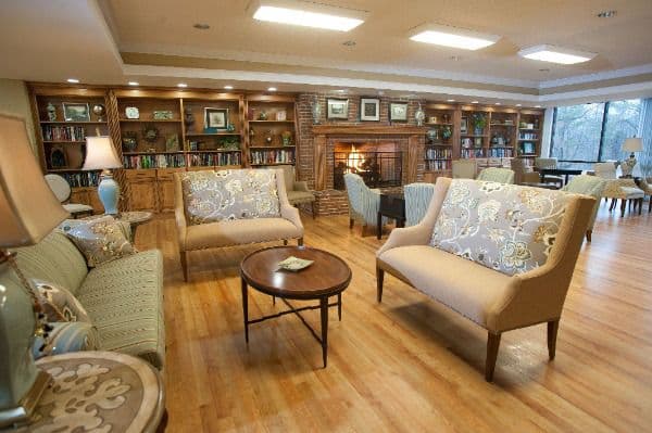 St Marys Highland Hills Village - Gallery Image 3