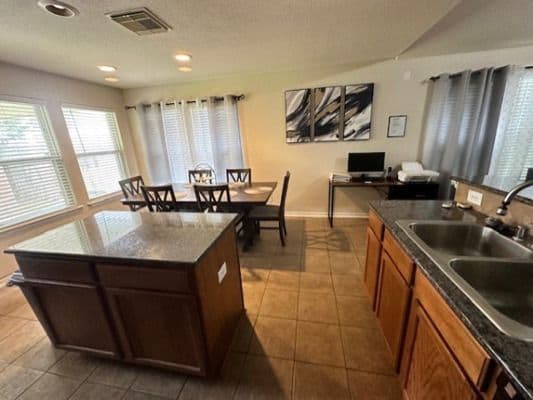 Tnj Homes - Graceful Living - Gallery Image 4