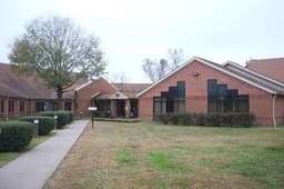 The Autumn Hills Assisted Living - Gallery Image 3