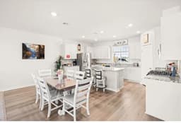 Arya Garden Assisted Living - Gallery Image 4