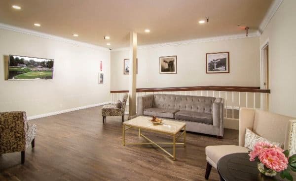 Pacific Villa - Gallery Image 3