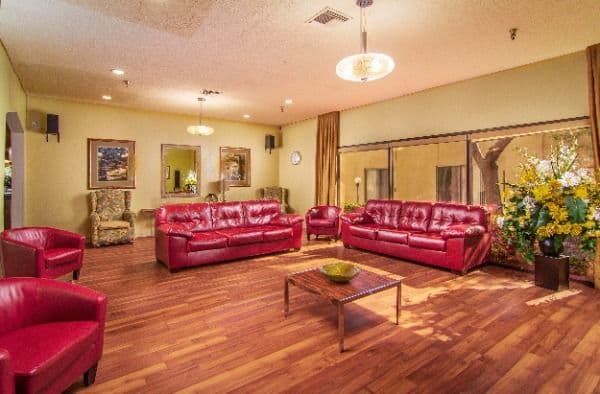 Pacific Villa - Gallery Image 5