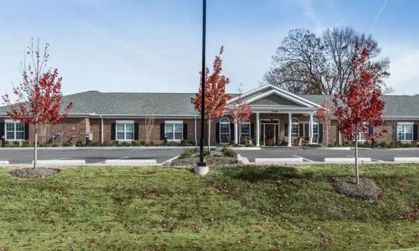 South Breeze Senior Living - Gallery Image 3