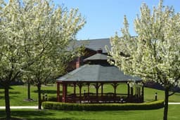 Genacross Lutheran Services-Wolf Creek Campus - Gallery Image 2