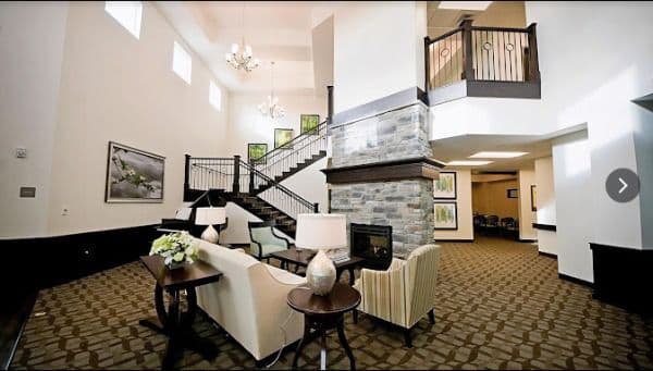 Riverway Assisted Living and Memory Care - Gallery Image 4