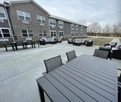 Autumn Trace Senior Communities Bedford - Gallery Image 2