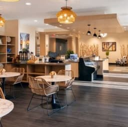 Vita Independent Apartments - Gallery Image 5