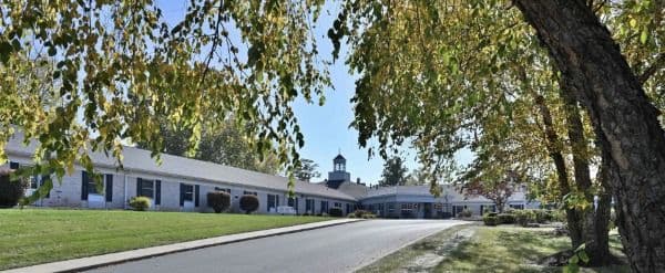 Country Meadows Lancaster - Gallery Image 1