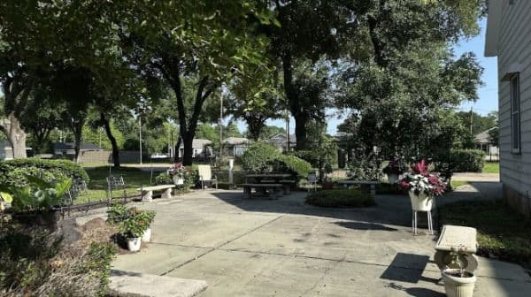 Assisted Living At Lady'S House - Gallery Image 6