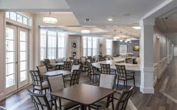 The Residence at Oak Grove - Gallery Image 3