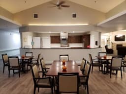 Beehive Homes Assisted Living - Gallery Image 4