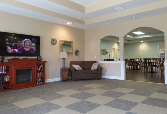 Grand Blanc Fields Assisted Living  - Gallery Image 5