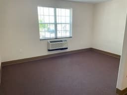Symphony Assisted Living - Gallery Image 2