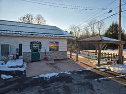 Sun Valley Acres - Gallery Image 1