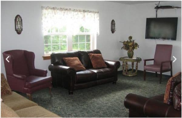 Forest Hills Personal Care Home - Gallery Image 3