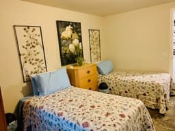 Fruitridge Villa - Gallery Image 6